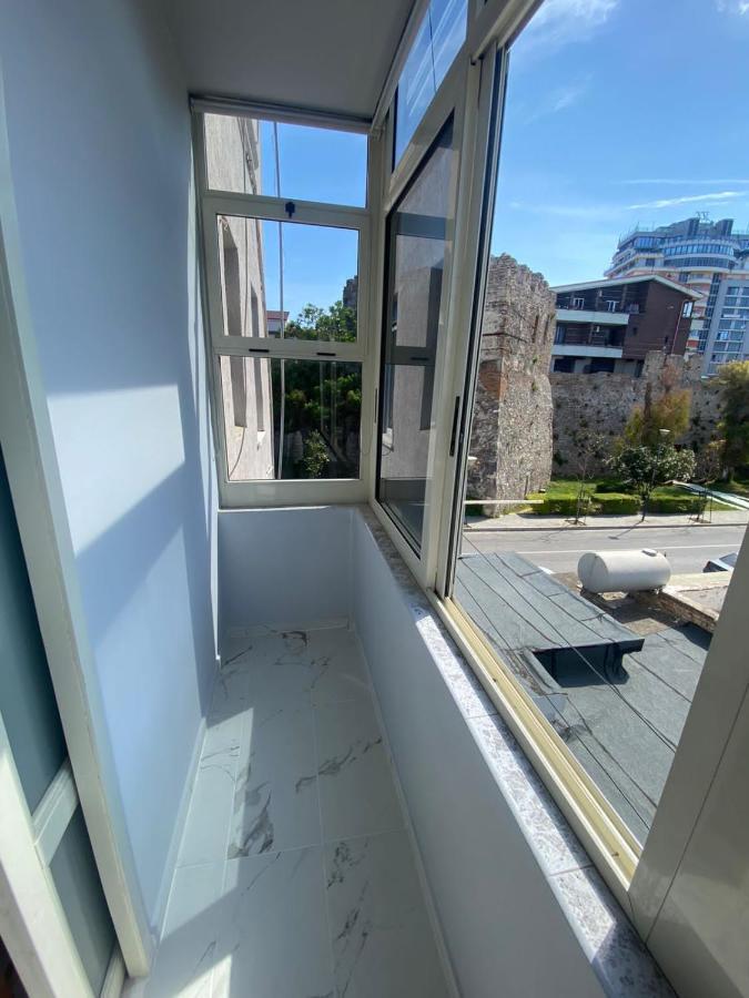 Vollga Promenade Lovely 2 Bedroom Apartment Δυρράχιο Εξωτερικό φωτογραφία